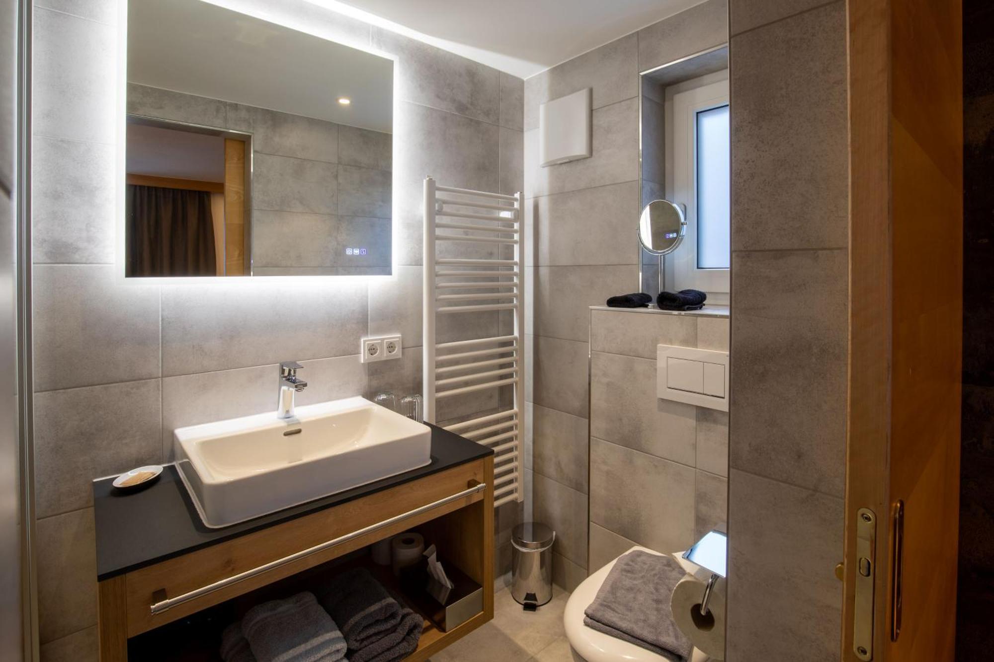 Hotel Garni Subretta Ischgl Ngoại thất bức ảnh